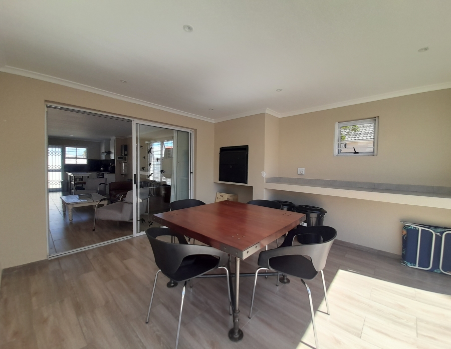 To Let 2 Bedroom Property for Rent in Sunningdale Western Cape